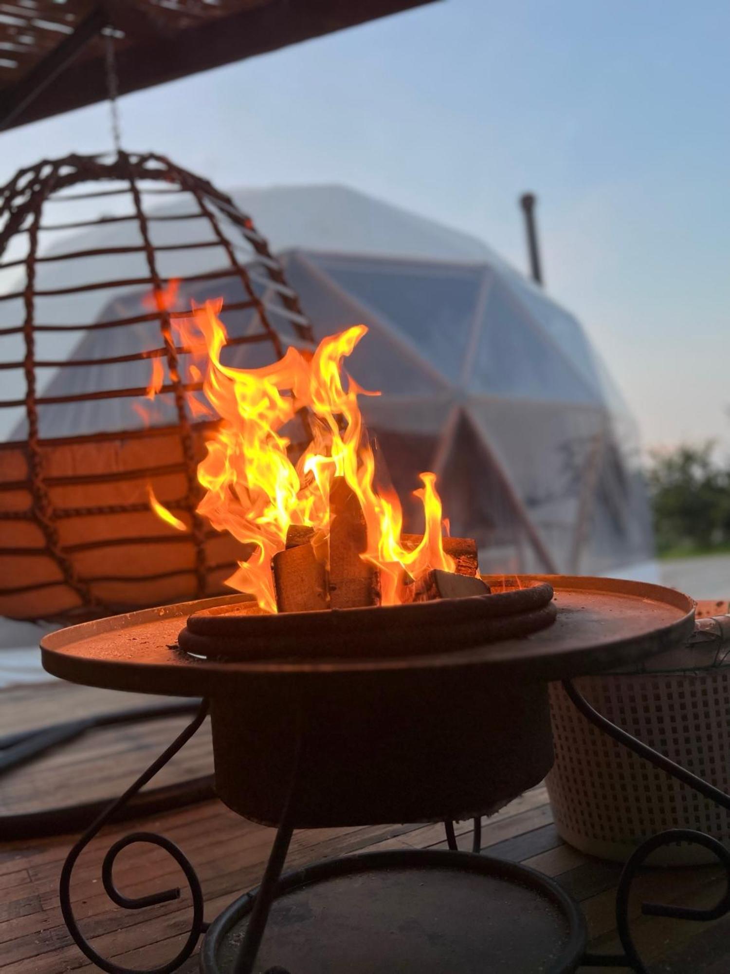 Hotel Mandalin Glamping à Selçuk Extérieur photo