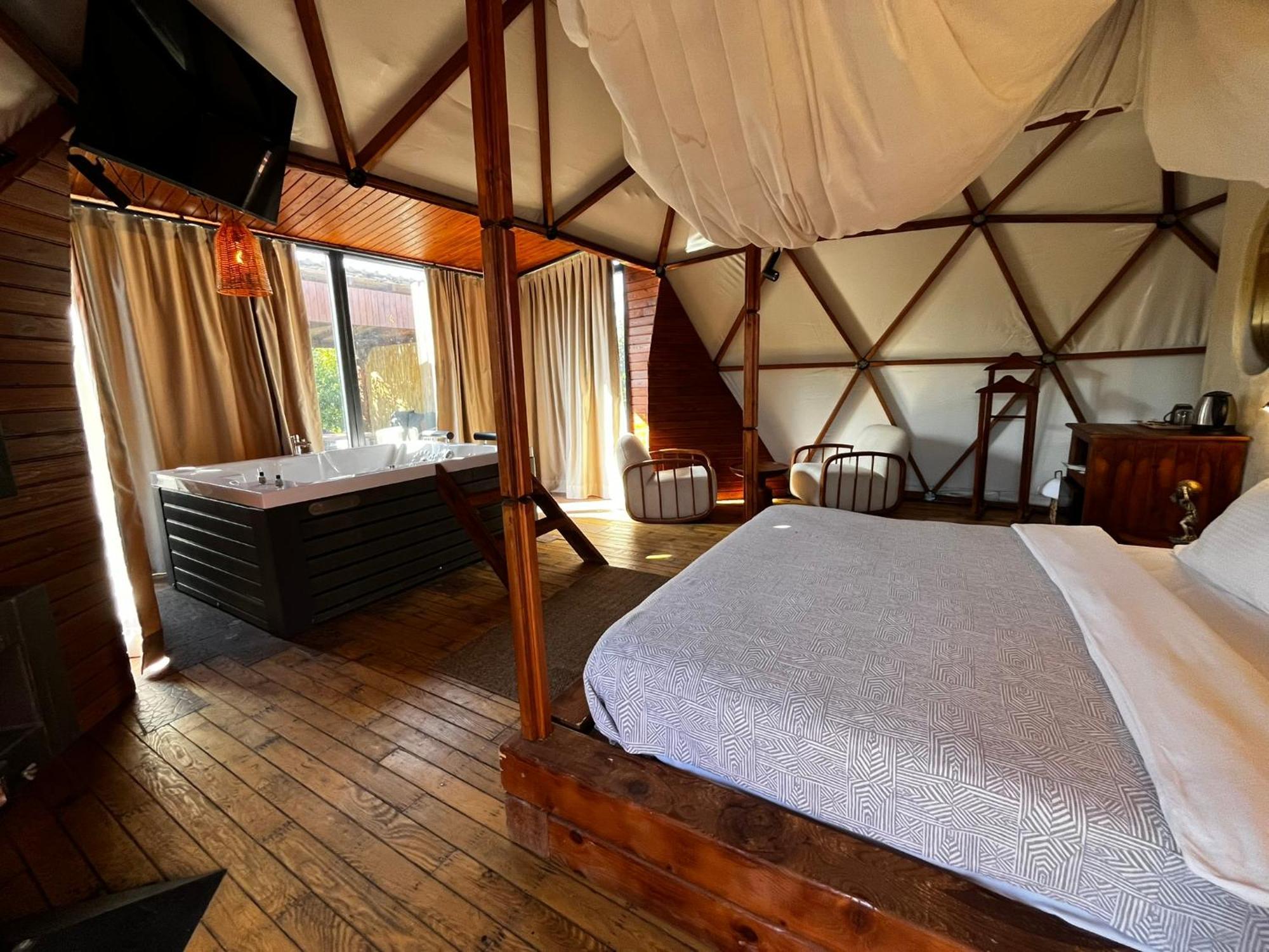 Hotel Mandalin Glamping à Selçuk Extérieur photo